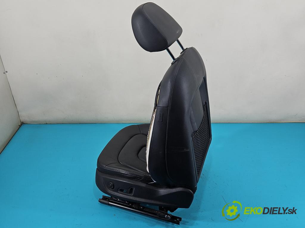 Audi A4 B8 2007-2015 2.0 TFSI 211KM automatic 155 kW 1984 cm3 5- Sedačka ľavý  (Sedačky, sedadlá)