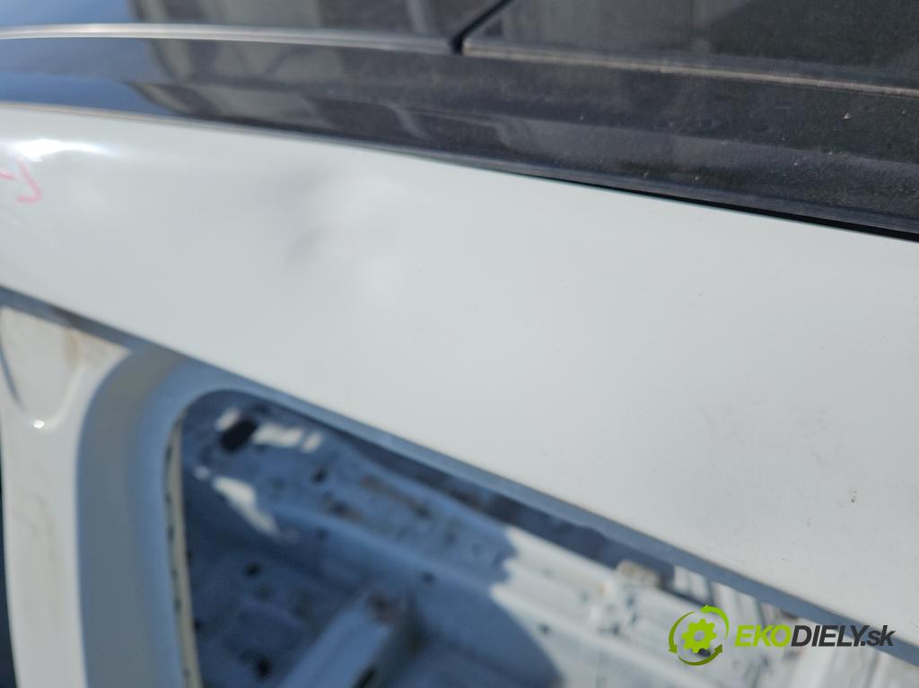 Mercedes B W246  2011-2018 1.8 CDI 109 HP automatic 80 kW 1796 cm3 5- Střešní okno:  (Sklo karosérie)