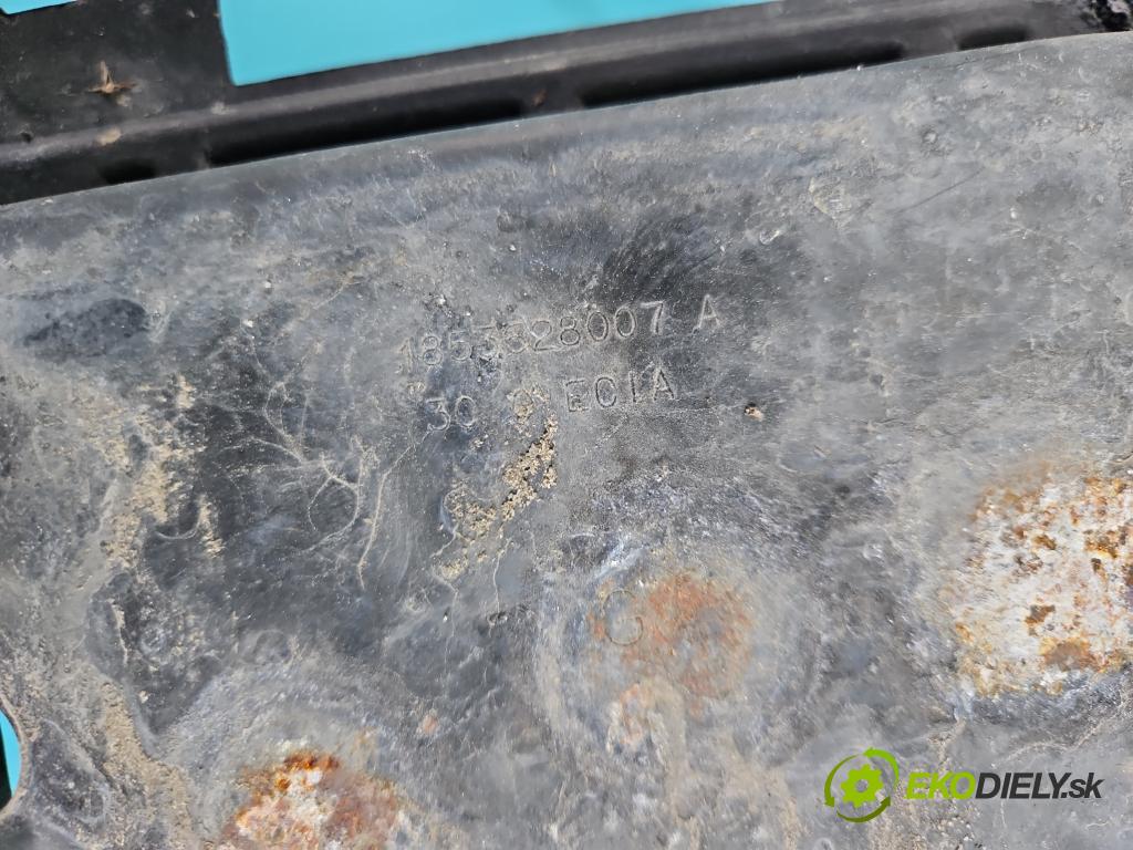 Audi A2 1.4 16V (AUA) 75 hp manual 55 kW 1390 cm3 5- stěna přední 8Z0805594 (Výztuhy přední)