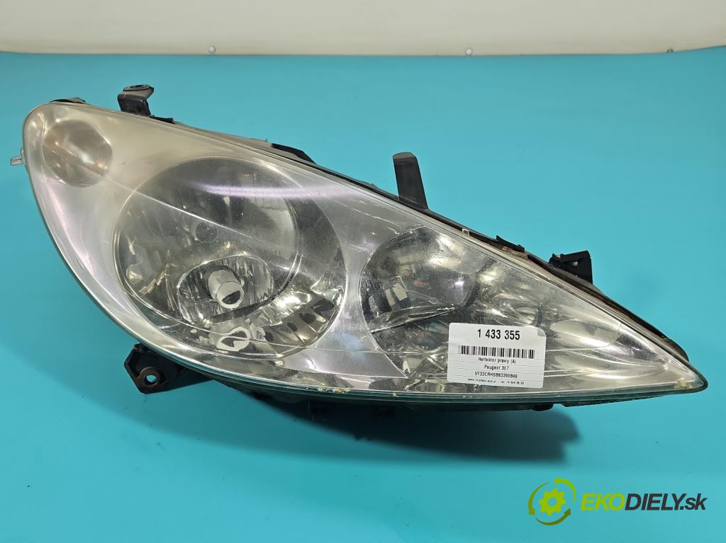 Peugeot 307 2.0 hdi 107 HP manual 79 kW 1997 cm3 5- Reflektor: pravý 9641615680 (Svetlo predné pravé)