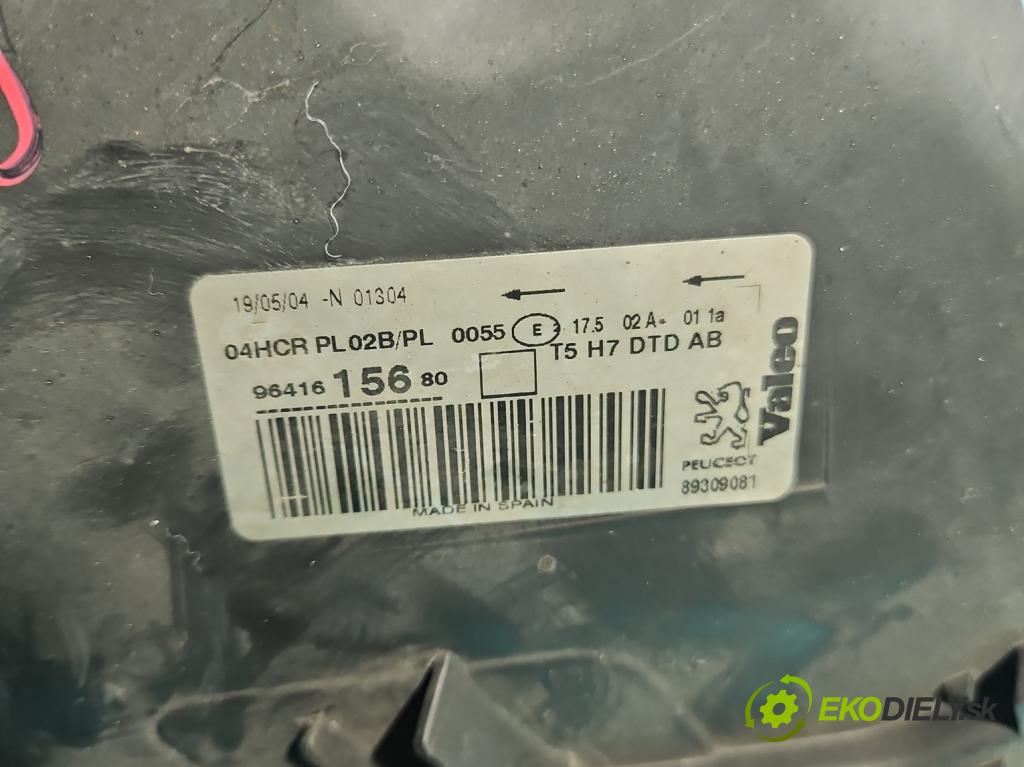 Peugeot 307 2.0 hdi 107 HP manual 79 kW 1997 cm3 5- Reflektor: pravý 9641615680 (Svetlo predné pravé)