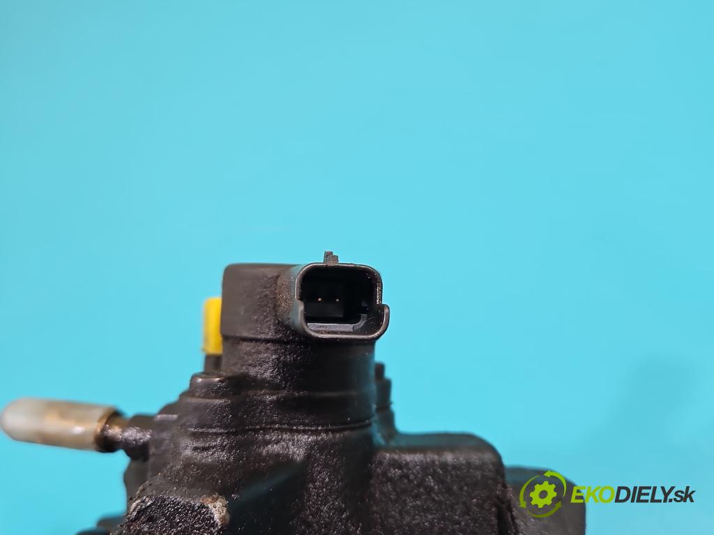 Peugeot 307 2.0 hdi 107 HP manual 79 kW 1997 cm3 5- čerpadlo vstrekovacia 0445010046 (Vstrekovacie čerpadlo)