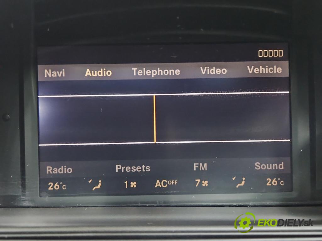 Mercedes S W221 2005-2013 3.0 CDI 211KM automatic 155 kW 2987 cm3 4- Zobrazit: 1036904816 (Prístrojová doska)