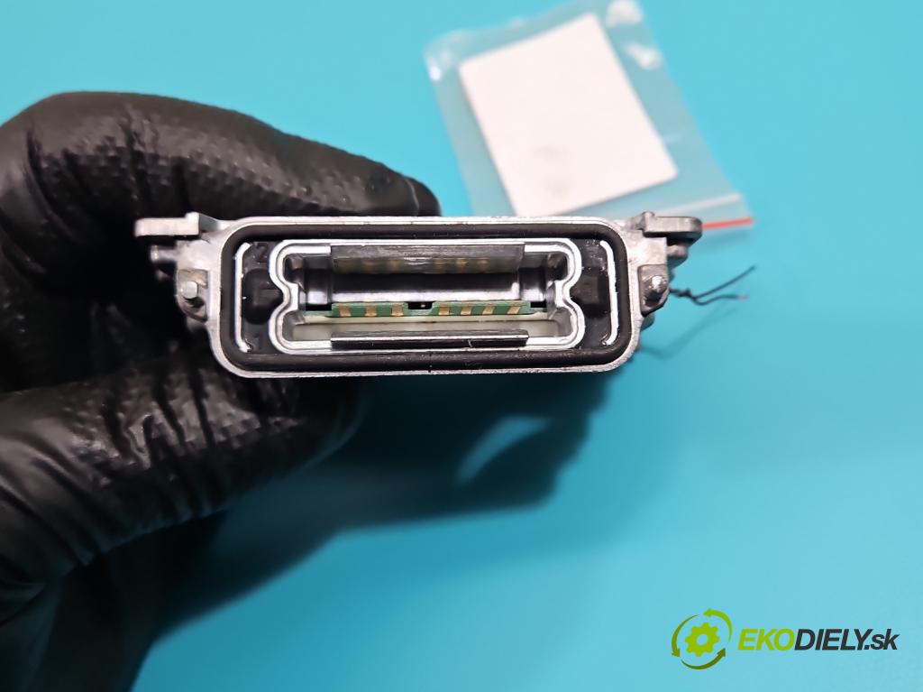 Renault Laguna II 2001-2007 2.0 dci 150 HP manual 110 kW 1995 cm3 5- střídač: xenon 89034934 (Riadiaca jednotka xenónu)