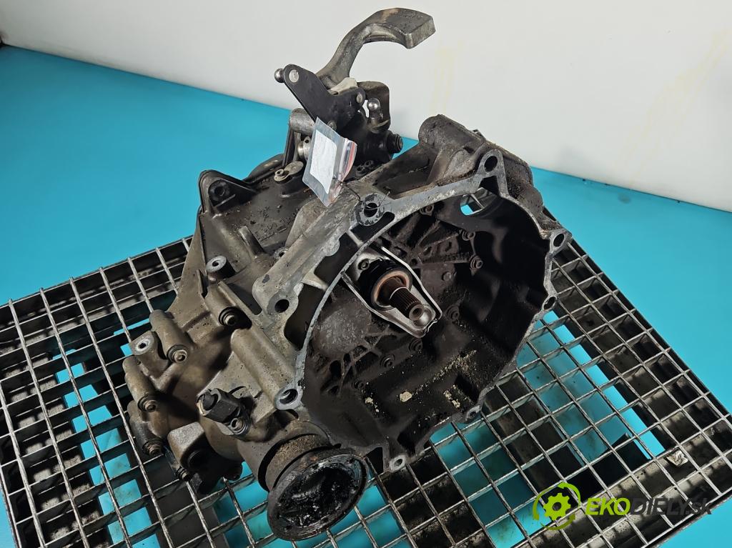 Audi A2 1.4 16V (AUA) 75 HP manual 55 kW 1390 cm3 5- prevodovka stupeň,rýchlosť manual FDM