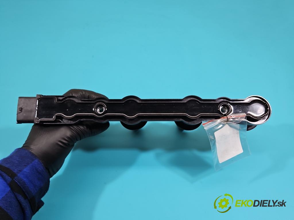 Opel Astra III 2004-2014 1.6 16V 105 HP manual 77 kW 1598 cm3 5- cievka zapaľovacia  (Zapaľovacie cievky, moduly)