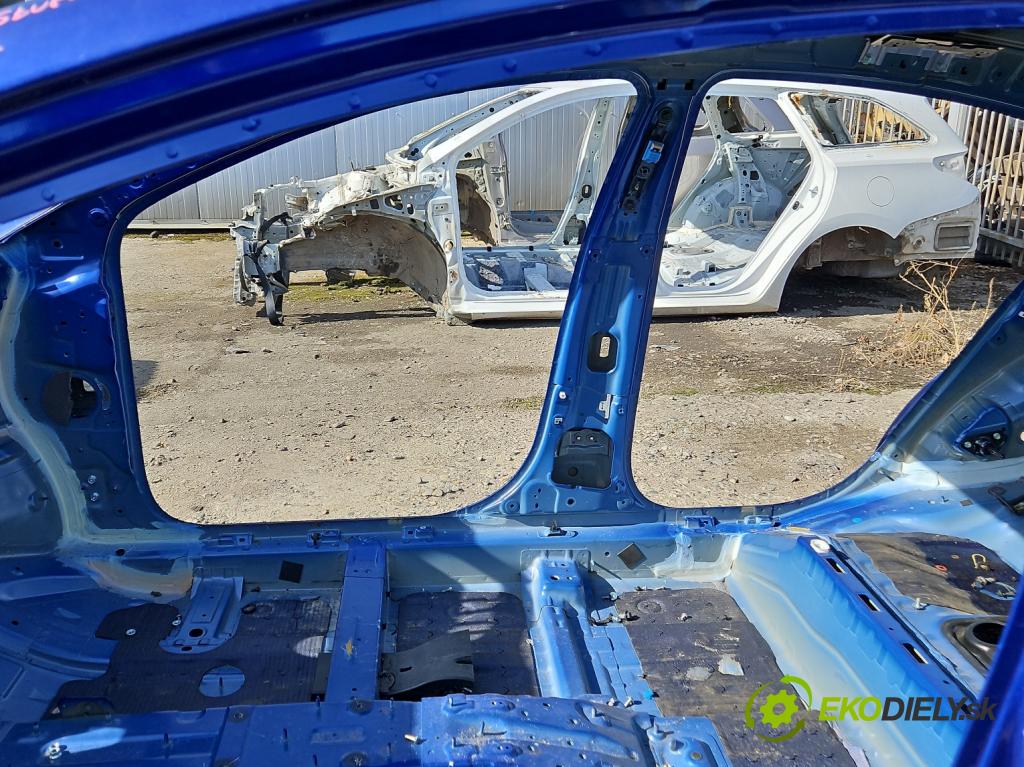 Hyundai Elantra VI 2015-2020 1.6 16V 128 HP manual 93,8 kW 1591 cm3 4- Práh: pravý  (Karoséria ostatné)