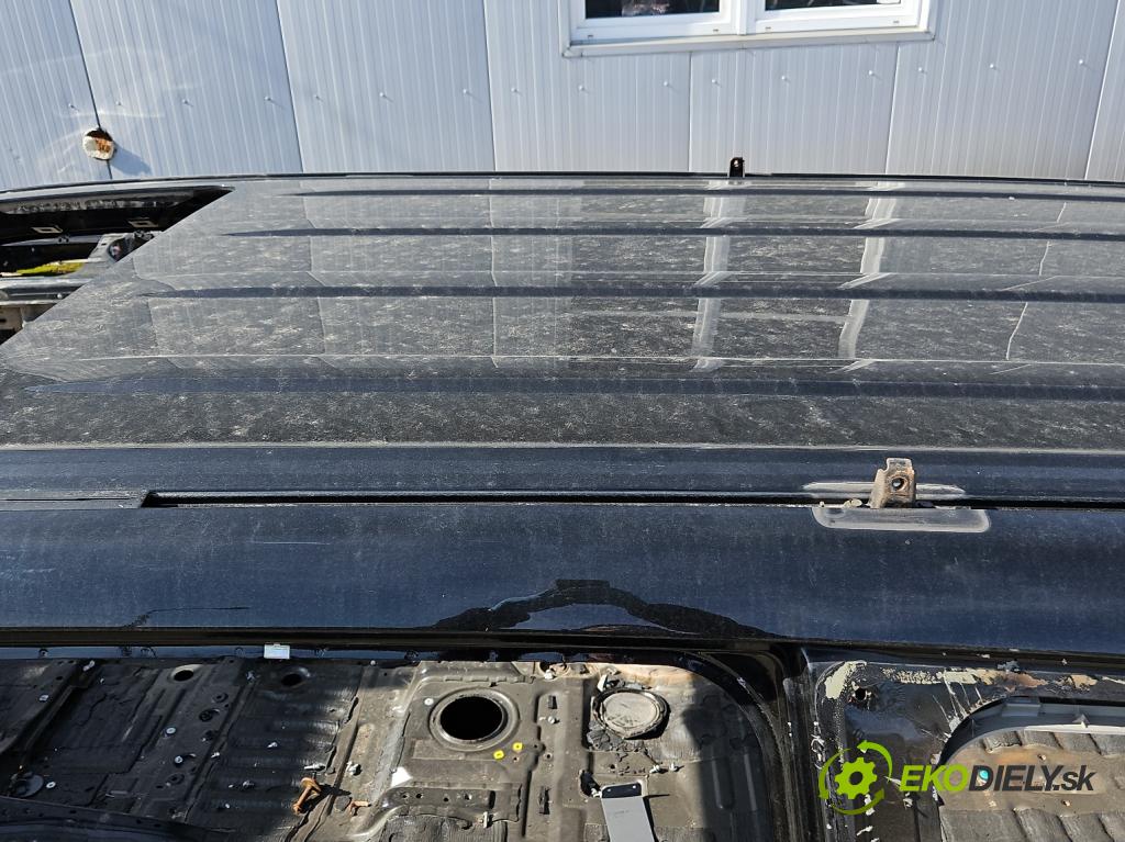 Toyota Land Cruiser J200 2007- 4.5 V8 D4D 286 hp automatic 210 kW 4461 cm3 5- Strecha: