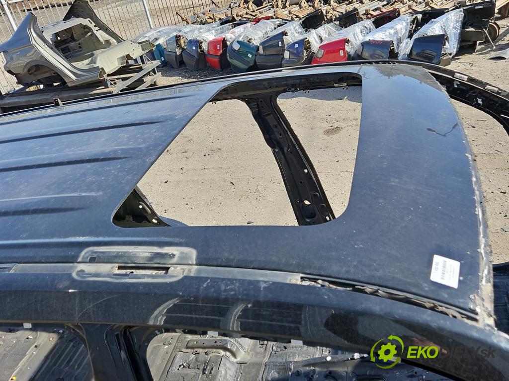 Toyota Land Cruiser J200 2007- 4.5 V8 D4D 286 hp automatic 210 kW 4461 cm3 5- Strecha: