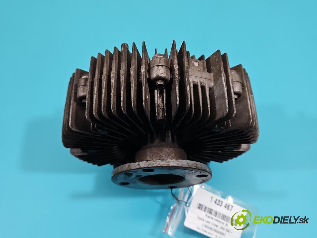 Toyota Land Cruiser J200 2007- 4.5 V8 D4D 286 HP automatic 210 kW 4461 cm3 5- Ventilátor chladiča