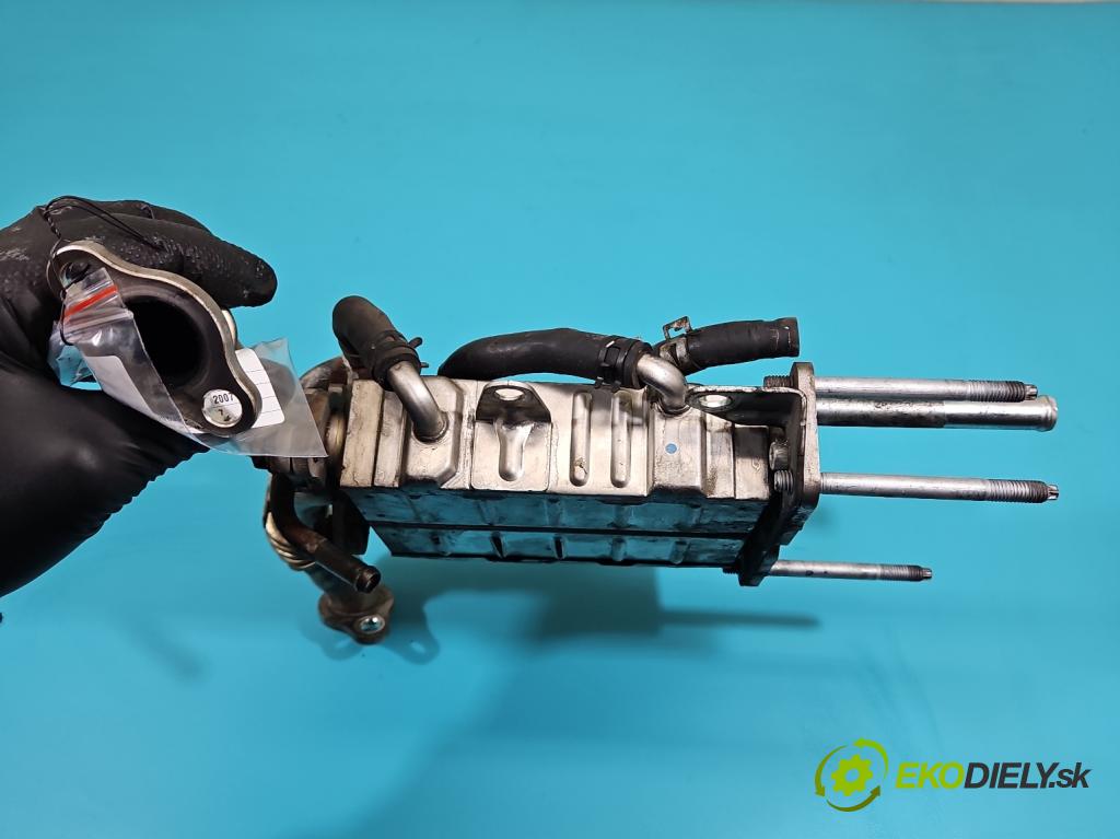 Toyota Land Cruiser J200 2007- 4.5 V8 D4D 286 hp automatic 210 kW 4461 cm3 5- Chladič spalin 25680-51010-F