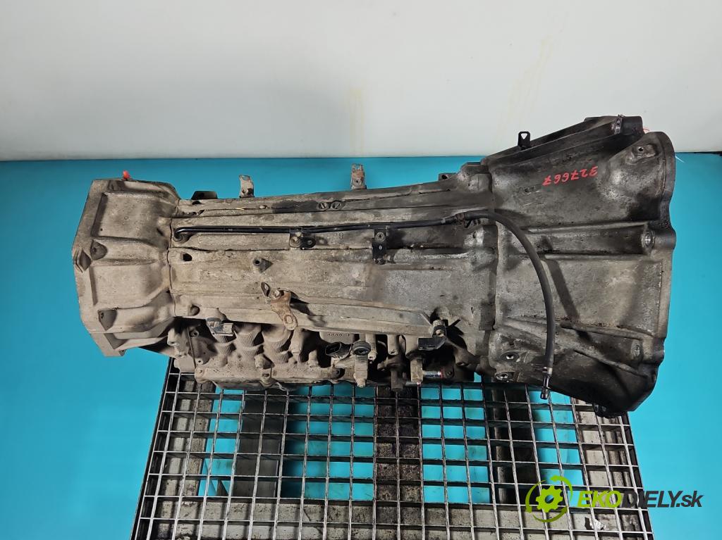 Toyota Land Cruiser J200 2007- 4.5 V8 D4D 286 HP automatic 210 kW 4461 cm3 5- prevodovka stupeň,rýchlosť automat 3501060C20