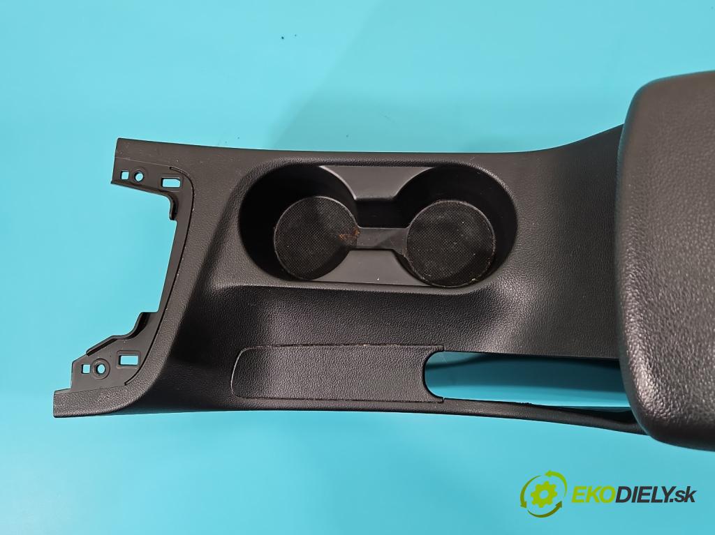 Hyundai Elantra VI 2015-2020 1.6 16V 128 HP manual 93,8 kW 1591 cm3 4- operadlo 84685-F2000 (Lakťové opierky)