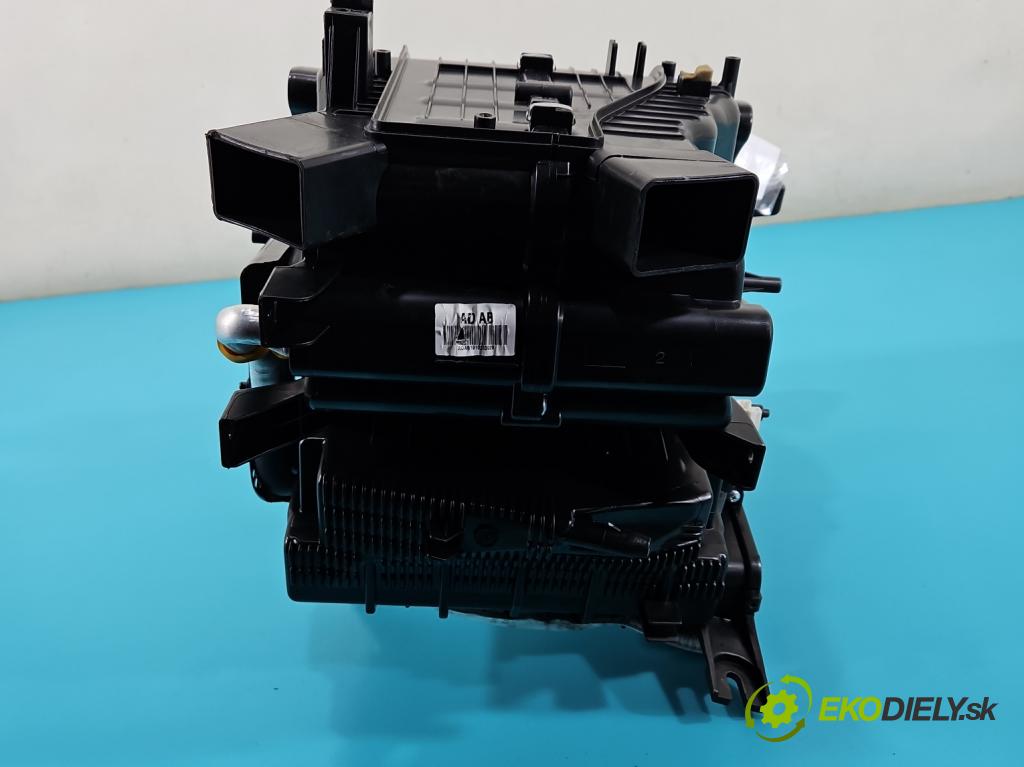 Hyundai Elantra VI 2015-2020 1.6 16V 128 HP manual 93,8 kW 1591 cm3 4- radiator  (Radiátor kúrenia)