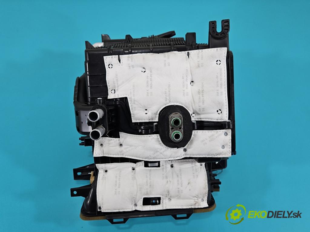 Hyundai Elantra VI 2015-2020 1.6 16V 128 HP manual 93,8 kW 1591 cm3 4- radiator  (Radiátor kúrenia)