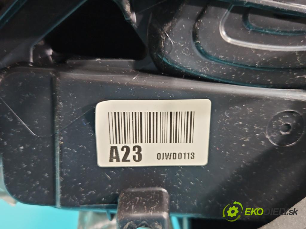 Hyundai Elantra VI 2015-2020 1.6 16V 128 HP manual 93,8 kW 1591 cm3 4- radiator  (Radiátor kúrenia)