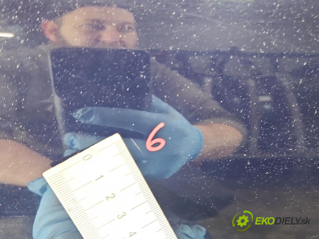 Audi A2 1.4 16V (AUA) 75 hp manual 55 kW 1390 cm3 5- zadní kufrové dveře  (Zadní kapoty)