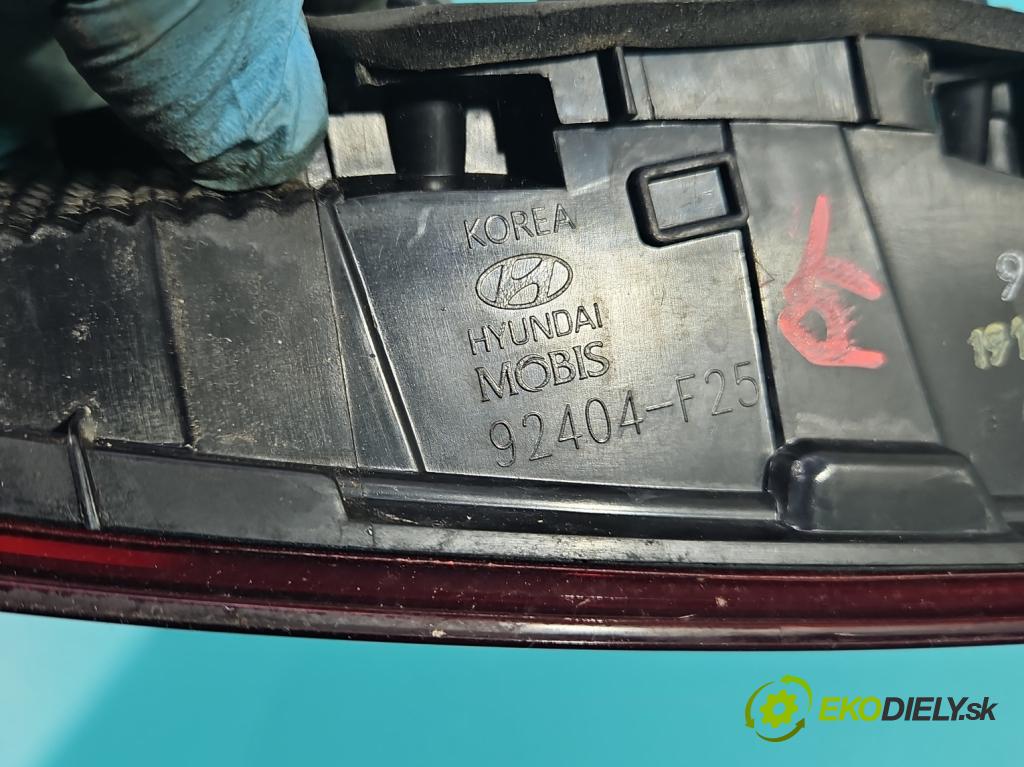 Hyundai Elantra VI 2015-2020 1.6 16V 128 HP manual 93,8 kW 1591 cm3 4- svetlo / reflektor zadné pravé 92404-F25 (Kľučka dverí ostatné)