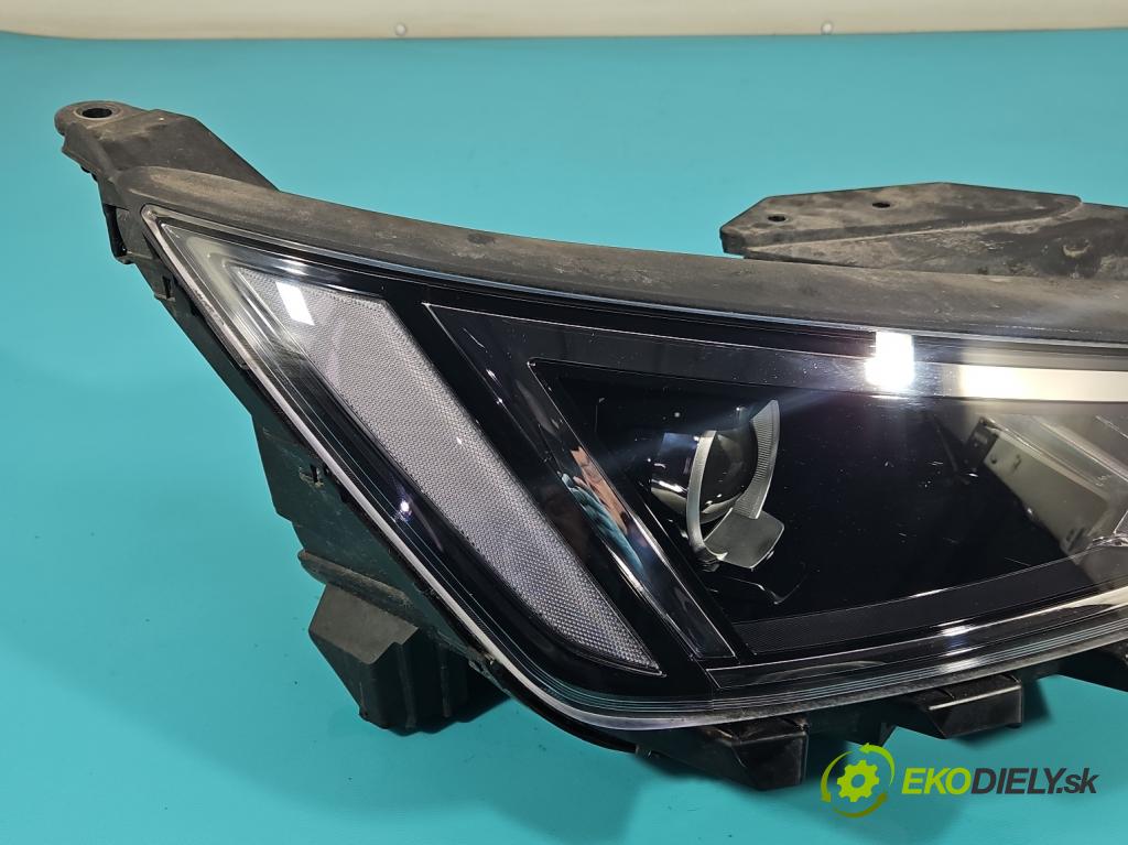 Hyundai Elantra VI 2015-2020 1.6 16V 128 HP manual 93,8 kW 1591 cm3 4- Reflektor: pravý 92102-F2 (Svetlo predné pravé)