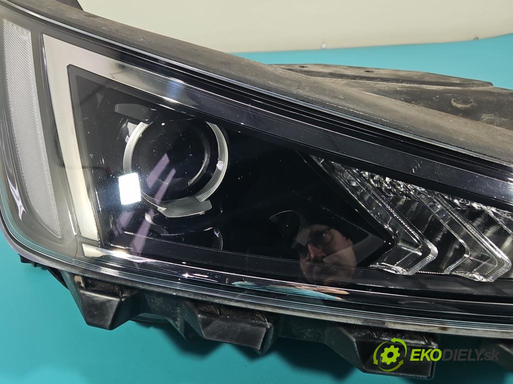 Hyundai Elantra VI 2015-2020 1.6 16V 128 HP manual 93,8 kW 1591 cm3 4- Reflektor: pravý 92102-F2 (Svetlo predné pravé)