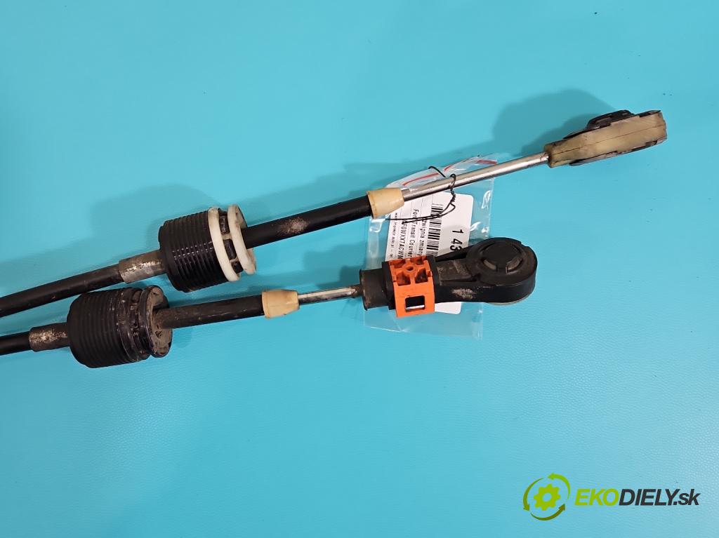 Ford Transit Courier 2014-2023 1.5 tdci 100 HP manual 73,8 kW 1499 cm3 5- Páka: Změny: stupeň,rýchlosť JT7R-7C453-BTD (Rýchlostná páka (kulisa))