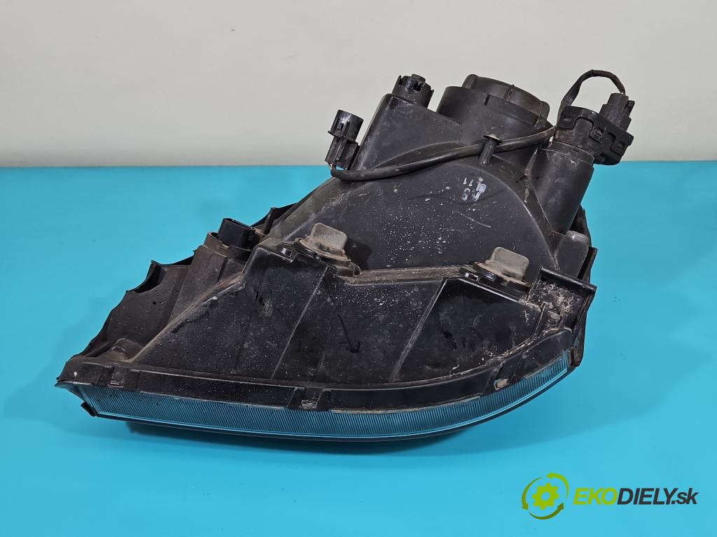 Hyundai Tucson I 2004-2009 2.0 16V 141 HP manual 104 kW 1975 cm3 5- Reflektor: pravý 92102-2EXXX (Svetlo predné pravé)