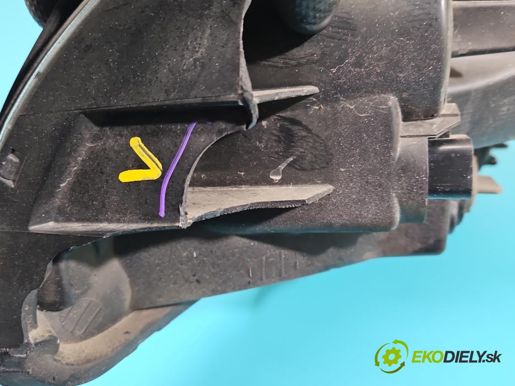 Hyundai Tucson I 2004-2009 2.0 16V 141 HP manual 104 kW 1975 cm3 5- Reflektor: pravý 92102-2EXXX (Svetlo predné pravé)