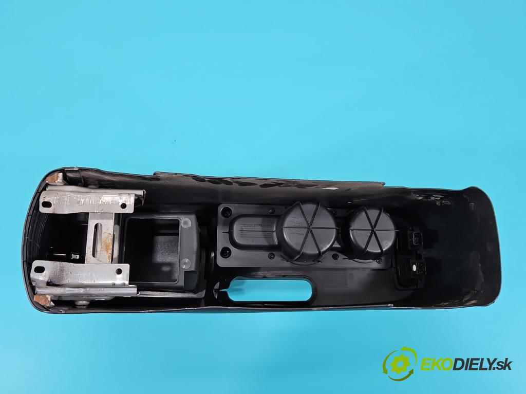 Hyundai Tucson I 2004-2009 2.0 16V 141 HP manual 104 kW 1975 cm3 5- operadlo 84670-2E100 (Lakťové opierky)