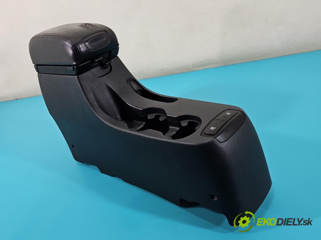 Hyundai Tucson I 2004-2009 2.0 16V 141 HP manual 104 kW 1975 cm3 5- operadlo 84670-2E100 (Lakťové opierky)