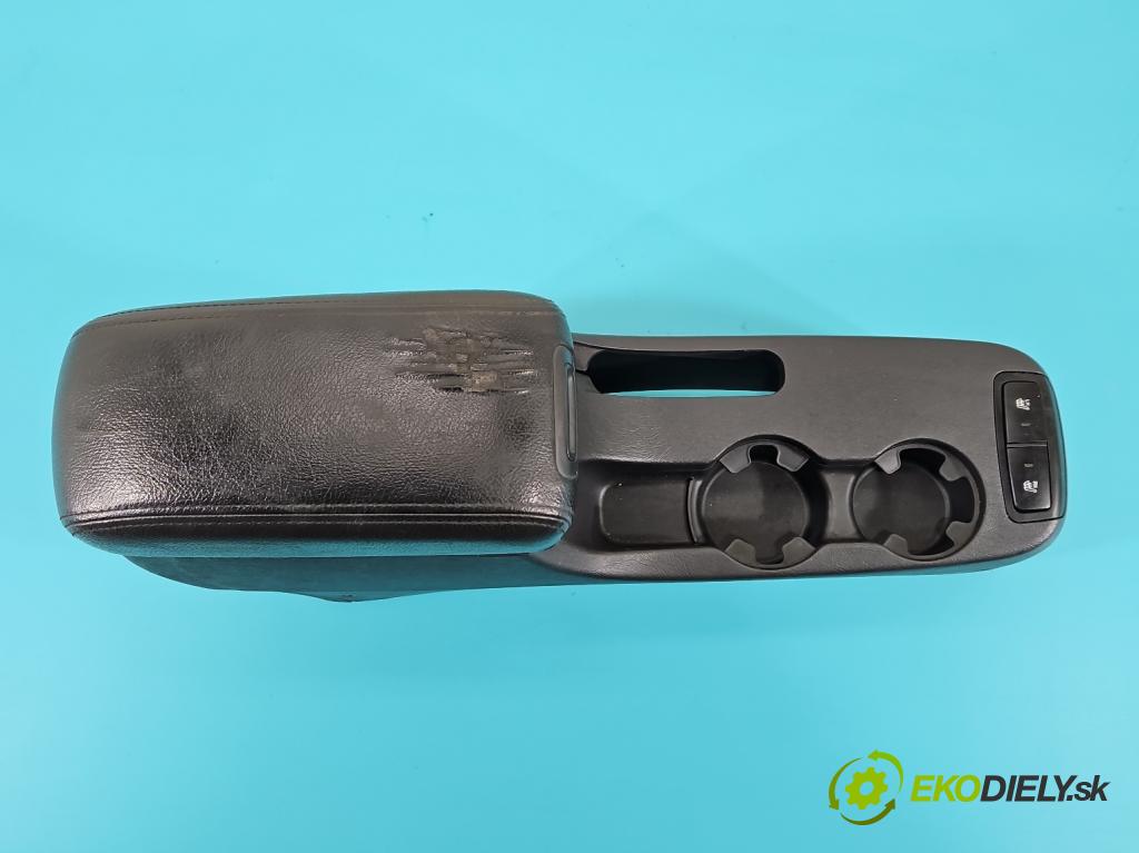 Hyundai Tucson I 2004-2009 2.0 16V 141 HP manual 104 kW 1975 cm3 5- operadlo 84670-2E100 (Lakťové opierky)