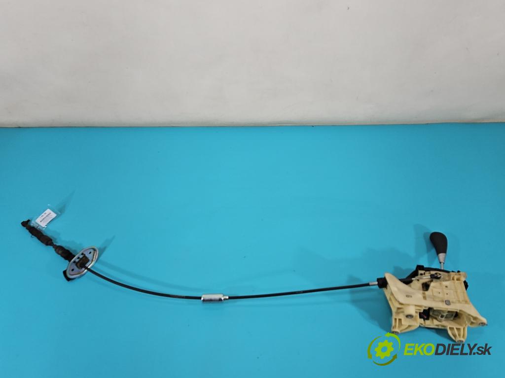 Hyundai Santa Fe II 2006-2012 2.2 CRDI 150 HP automatic 110 kW 2188 cm3 5- Páka: Změny: stupeň,rýchlosť 46700-2B220 (Rýchlostná páka (kulisa))