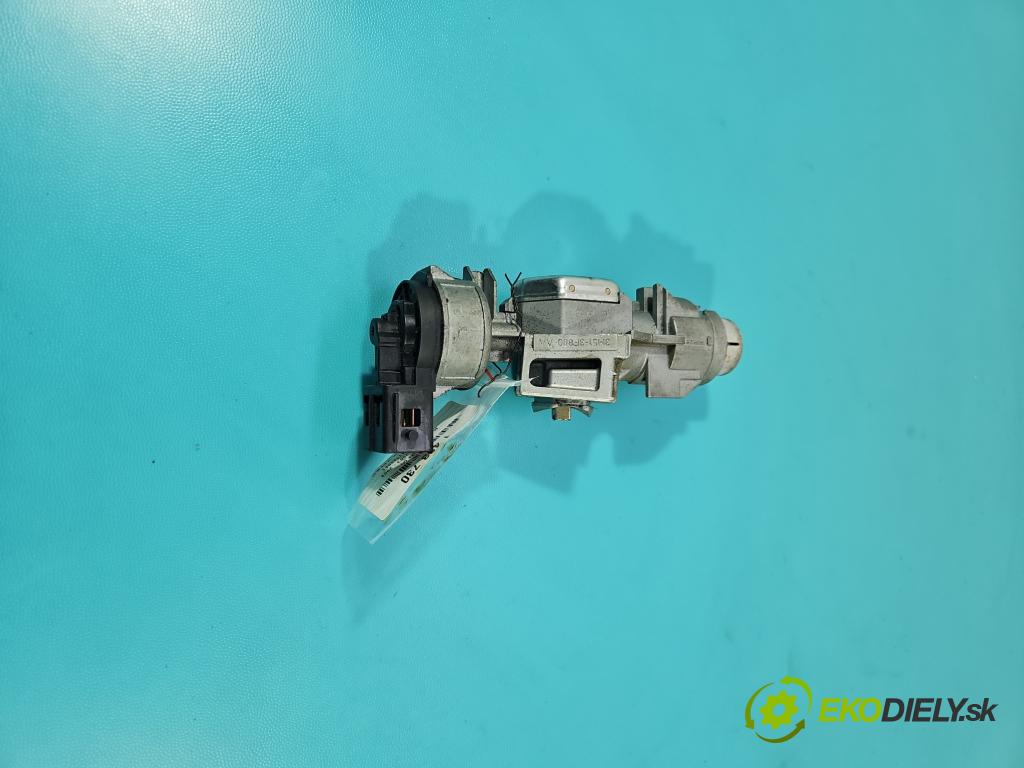 Mazda 3 I BK 2003-2009 1.6 16V 105 HP manual 77 kW 1598 cm3 5- Spínačka 3M51-3F880-AA (Spínacia skrinka)