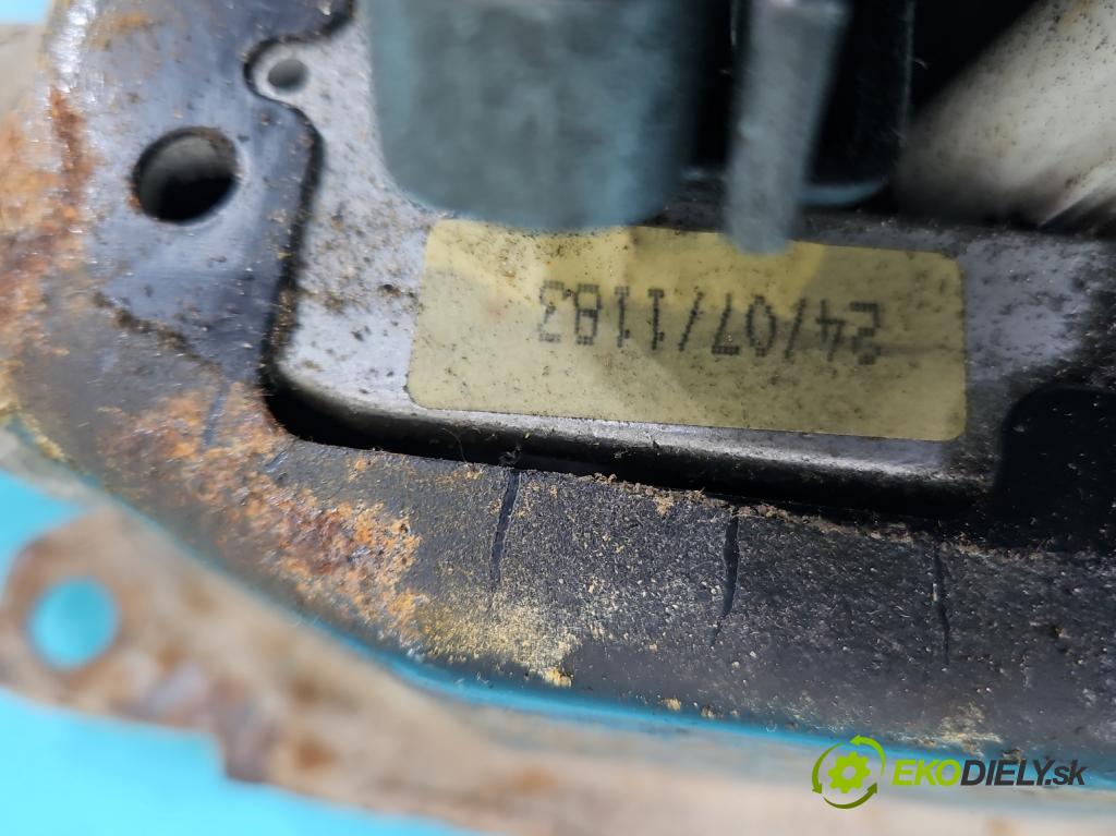 Seat Arosa 1.0 mpi 50KM manual 37 kW 999 cm3 3- Páka: Změny: stupeň,rýchlosť  (Rýchlostná páka (kulisa))