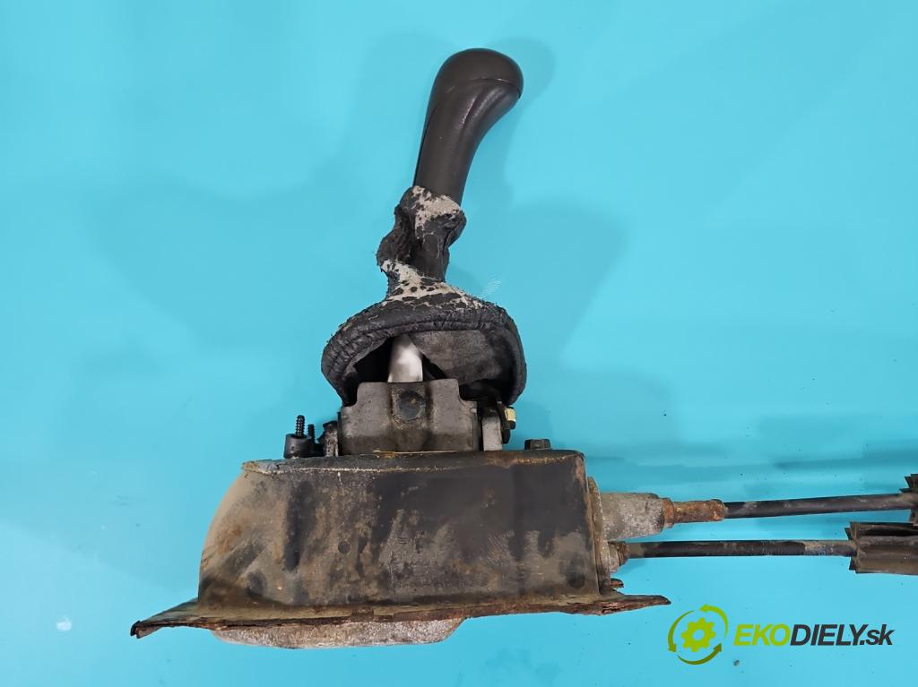 Seat Arosa 1.0 mpi 50KM manual 37 kW 999 cm3 3- Páka: Změny: stupeň,rýchlosť  (Rýchlostná páka (kulisa))