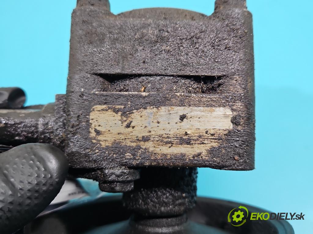 Nissan Primera P12 2001-2007 1.8 16V 116 HP manual 85 kW 1769 cm3 4- čerpadlo posilovač  (Servočerpadlo, pumpa riadenia)