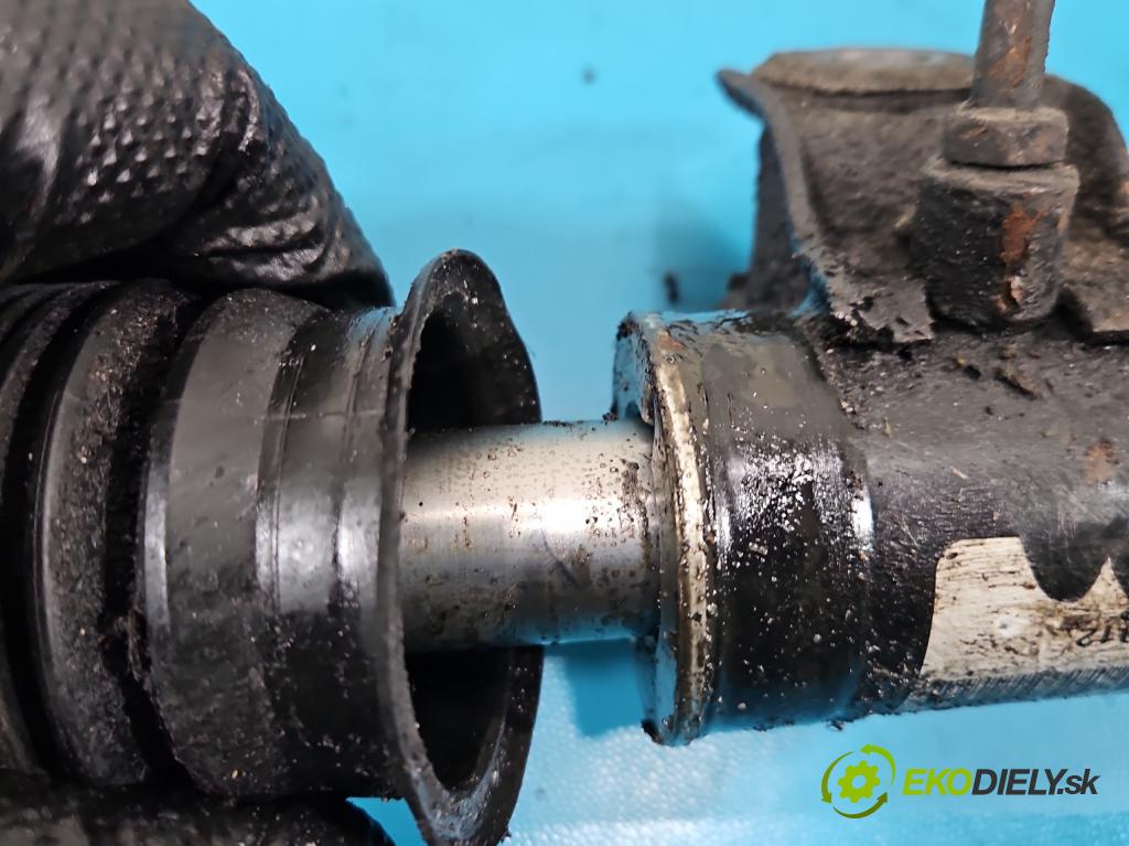 Ford Focus Mk1 1998-2004 1.8 tdci 101 HP manual 74 kW 1753 cm3 3- Ozubené kolo: volant 3S41-3A500AB