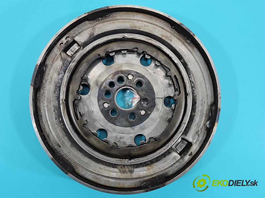 Kia Ceed II 2012-2018 1.6 GDI 135 HP automatic 99 kW 1591 cm3 5- koleso hojdačka: 23200-2E410 (Zotrvačník)