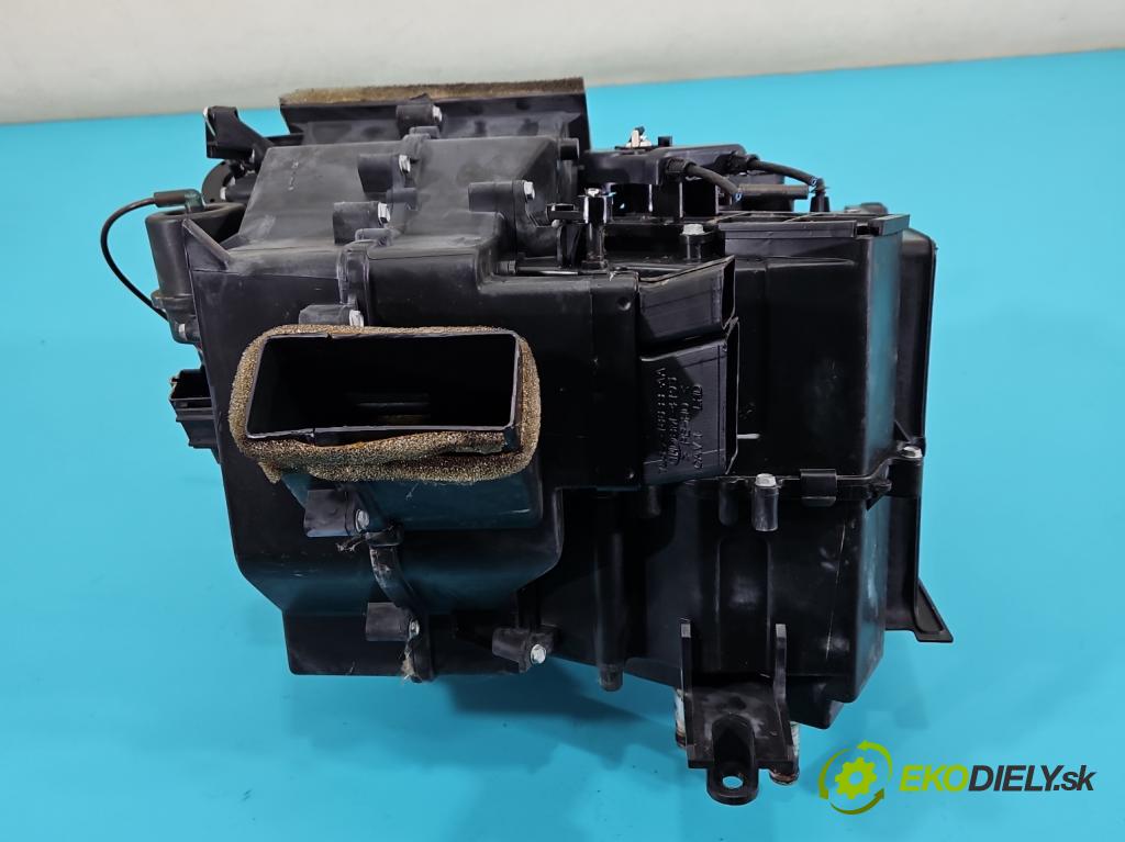Ford Maverick II 2001-2007 2.0 16V 124hp manual 91 kW 1989 cm3 5- radiator YL8H18A532-AC (Radiátor kúrenia)