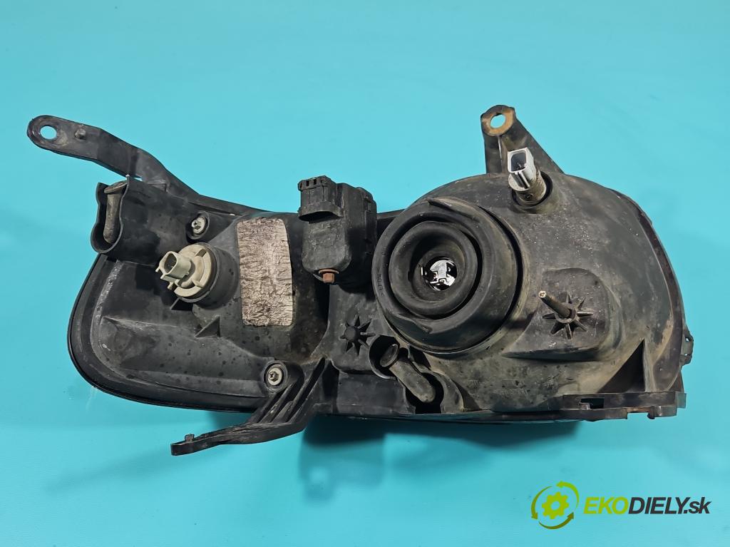 Ford Maverick II 2001-2007 2.0 16V 124hp manual 91 kW 1989 cm3 5- Reflektor: pravý 2L8413005H (Svetlo predné pravé)