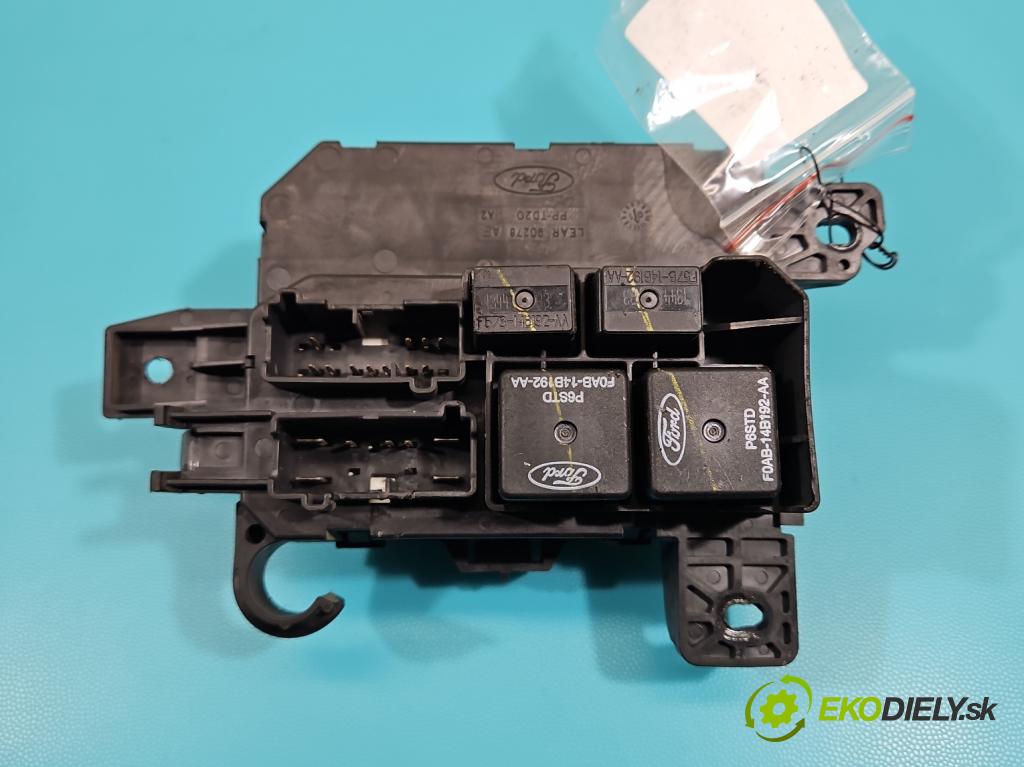 Ford Maverick II 2001-2007 2.0 16V 124 hp manual 91 kW 1989 cm3 5- skříňka pojistková YL84-14N068-AG (Pojistkové skříňky)