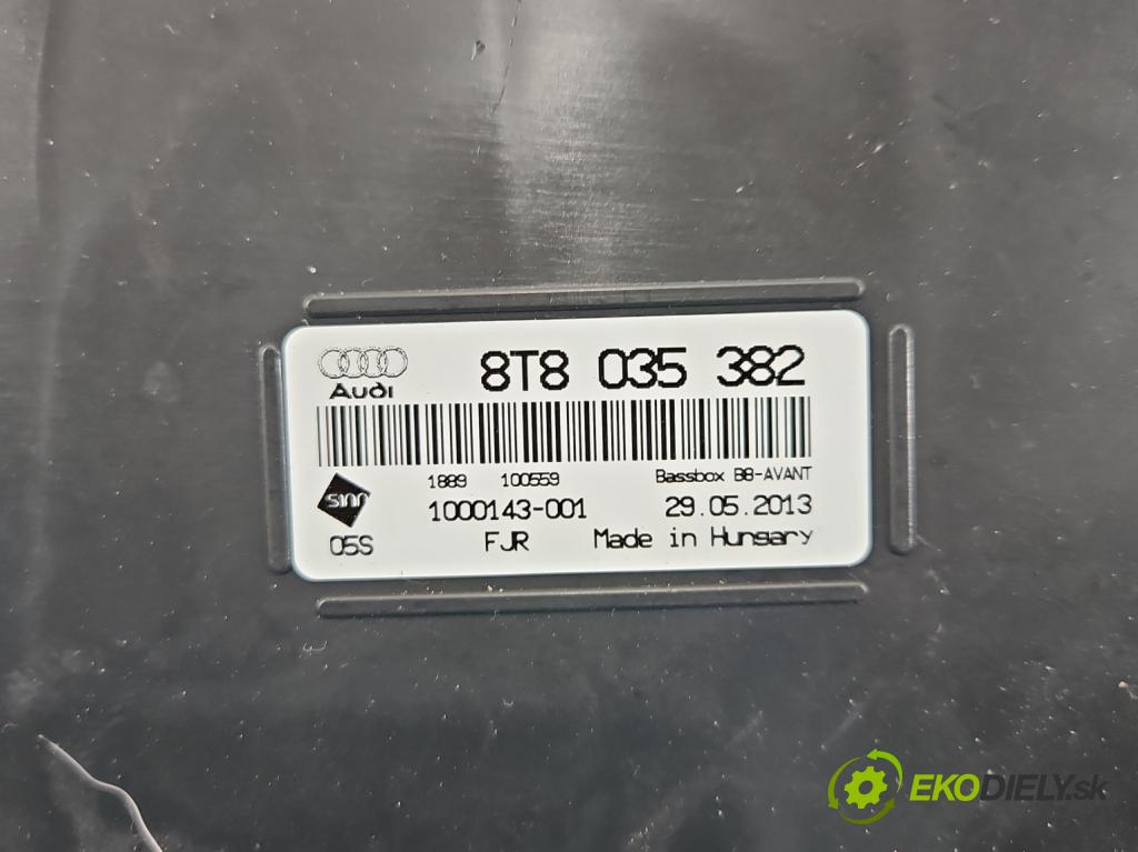 Audi A4 B8 2007-2015 2.0 TFSI 211KM automatic 155 kW 1984 cm3 5- Subwoofer: 8T8035382 (Audio zařízení)