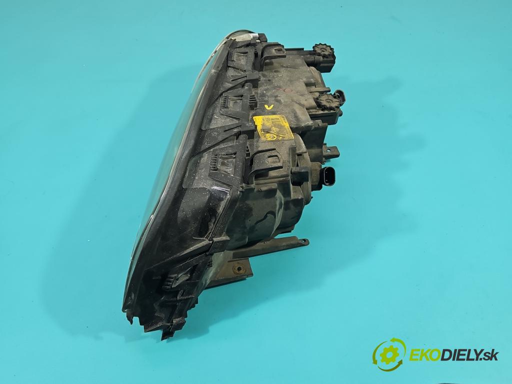 Bmw 3 E46 1998-2007 2.0d (M47): 136 HP manual 100 kW 1951 cm3 4- Reflektor: pravý 8361948 (Svetlo predné pravé)