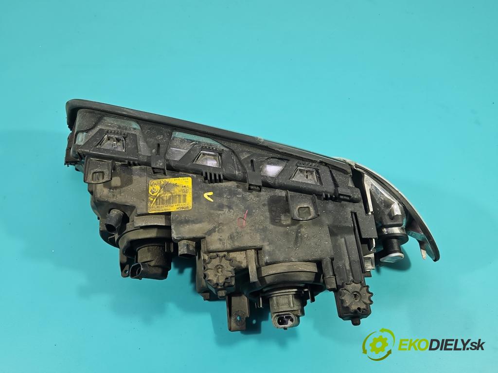 Bmw 3 E46 1998-2007 2.0d (M47): 136 HP manual 100 kW 1951 cm3 4- Reflektor: pravý 8361948 (Svetlo predné pravé)