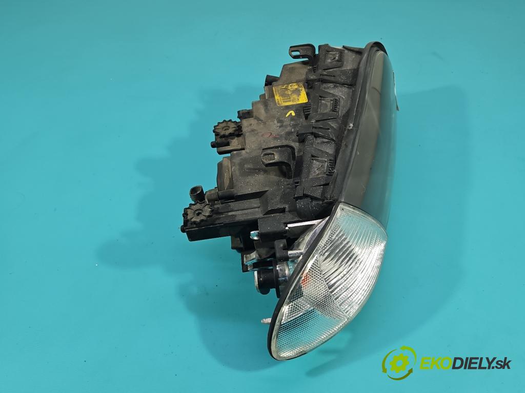 Bmw 3 E46 1998-2007 2.0d (M47): 136 HP manual 100 kW 1951 cm3 4- Reflektor: pravý 8361948 (Svetlo predné pravé)