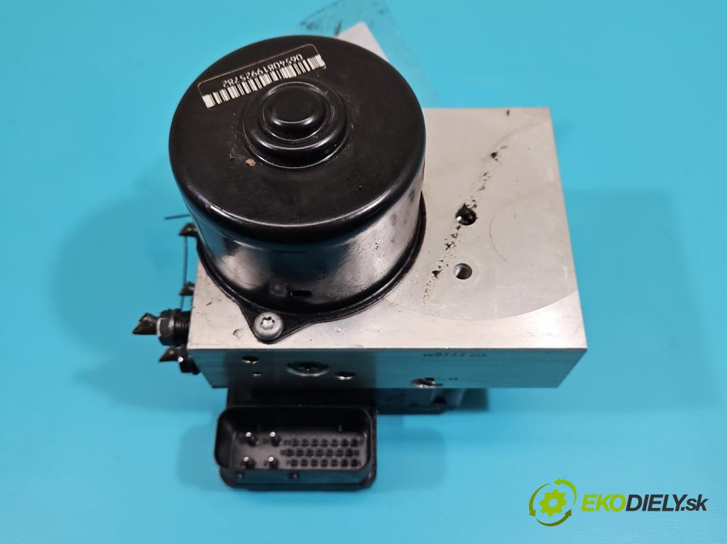 Bmw 3 E46 1998-2007 2.0d (M47): 136 HP manual 100 kW 1951 cm3 4- čerpadlo abs 34.51-1164896 (Pumpa ABS)