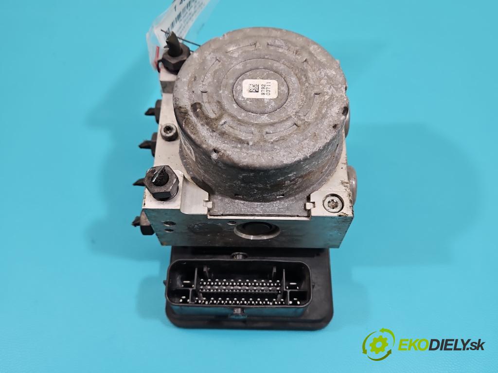 Ford Transit Courier  2014-2023 1.5 tdci 100 HP manual 73,8 kW 1499 cm3 5- čerpadlo abs JY16-2B373-AB (Pumpa ABS)