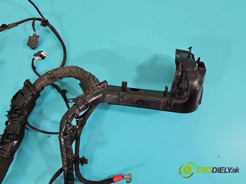 Ford Transit Courier  2014-2023 1.5 tdci 100 HP manual 73.8 kW 1499 cm3 5- Zväzok: motora MT76-12A522-LFC