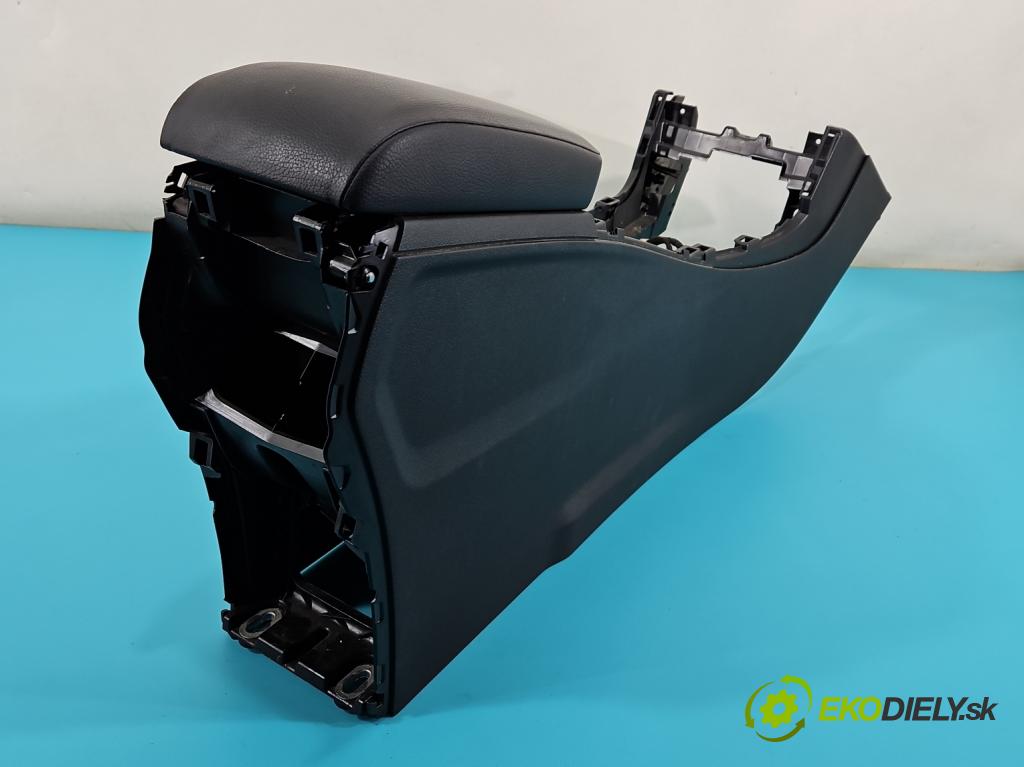 Mercedes B W246  2011-2018 1.8 CDI 109 HP automatic 80 kW 1796 cm3 5- operadlo A2465402706 (Lakťové opierky)