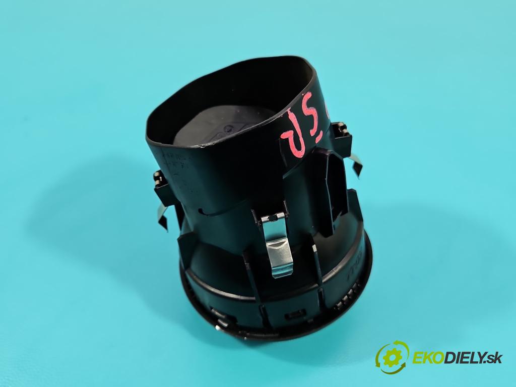 Mercedes B W246  2011-2018 1.8 CDI 109 HP automatic 80 kW 1796 cm3 5- Mřížka: kúrenia stredová A2468300054 (Mriežka kúrenia (fukár))