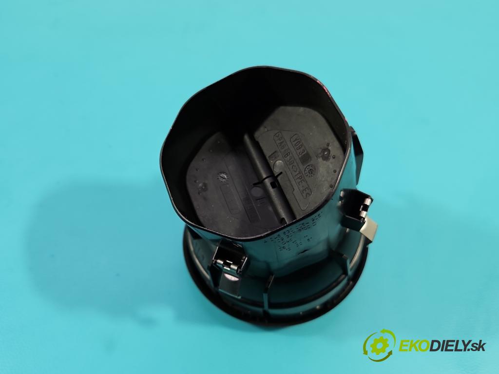 Mercedes B W246  2011-2018 1.8 CDI 109 HP automatic 80 kW 1796 cm3 5- Mřížka: kúrenia stredová A2468300054 (Mriežka kúrenia (fukár))